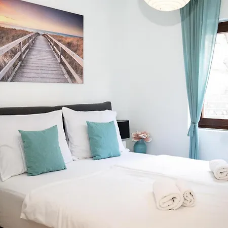 Beautiful In Pag With Outdoor Swimming Pool Holiday home Pag Town