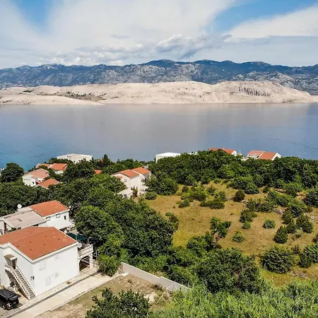 Beautiful In Pag With Outdoor Swimming Pool Holiday home Pag Town